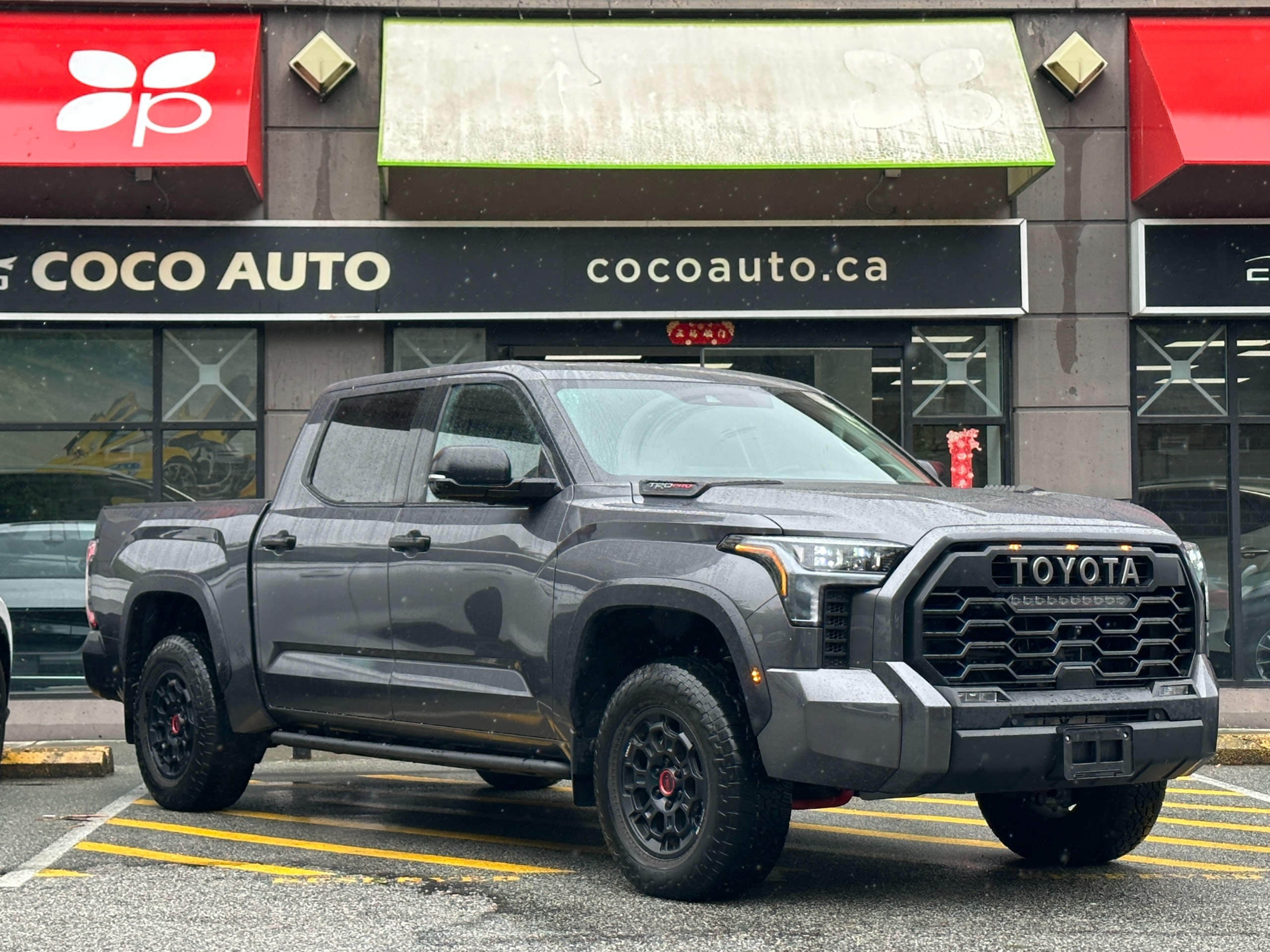 2023 Toyota Tundra - Image 1